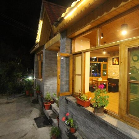 Holiday Hill Mountain View With Balcony ماكليود غانج المظهر الخارجي الصورة
