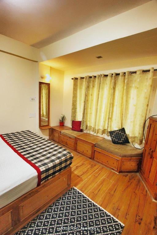Holiday Hill Mountain View With Balcony ماكليود غانج المظهر الخارجي الصورة
